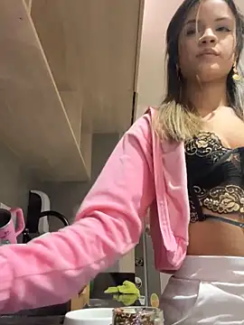 Alisha-Bond online show from 02/27/25, 11:48