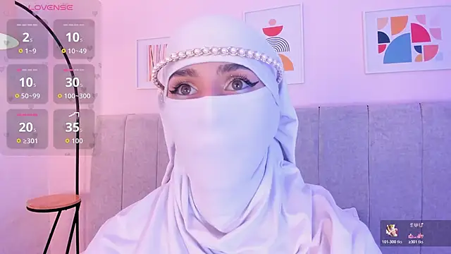 Snapshot of rawiya chatting on 05/30/26, 12:13 rawiya online show from 05/30/26, 12:13