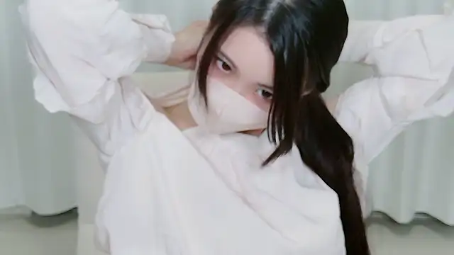 Snapshot of yuki_room chatting on 09/16/25, 01:12 yuki room online show from 09/16/25, 01:12