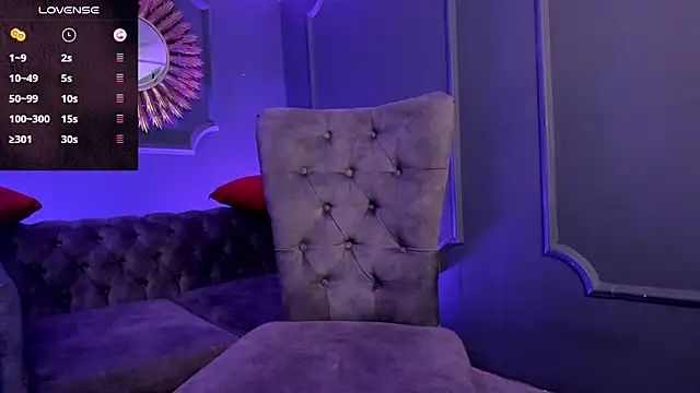 Lucy Williiams online show from 12/29/24, 04:38