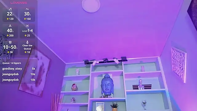 Lucy Williiams online show from 03/12/25, 01:47