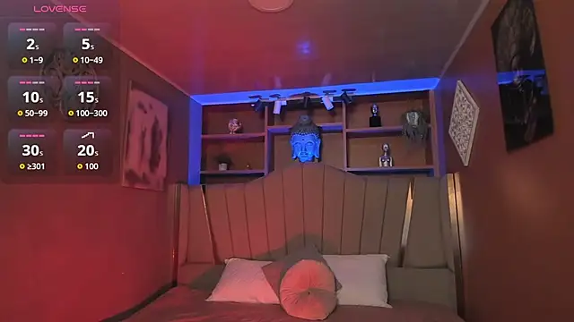 Lucy Williiams online show from 10/13/25, 11:21