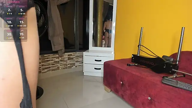 valeria hurtado online show from 10/29/25, 03:20