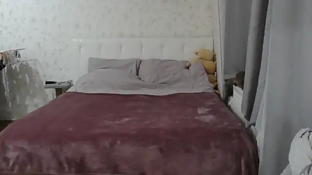 KateBunny online show from 10/07/25, 03:31