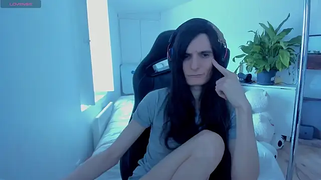 CeriseLapine online show from 03/12/25, 08:30