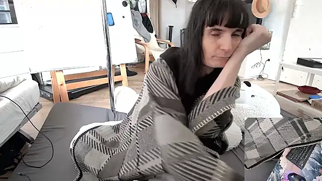 CeriseLapine online show from 02/04/26, 11:05