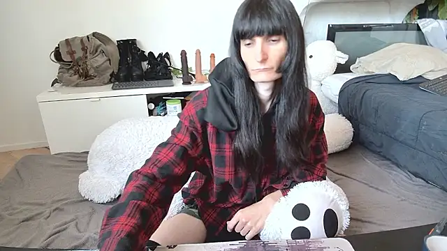 CeriseLapine online show from 03/27/26, 10:04