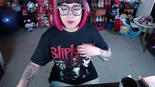 MissMiia2 online show from 11/09/25, 01:42