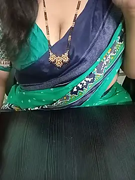 Snapshot of your-sameera chatting on 06/17/26, 05:54 your-sameera online show from 06/17/26, 05:54