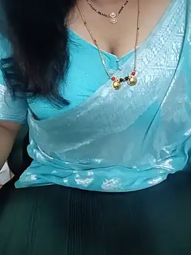 Snapshot of your-sameera chatting on 07/17/26, 04:41 your-sameera online show from 07/17/26, 04:41