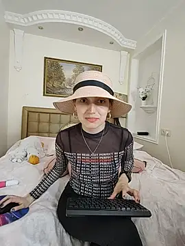 Snapshot of Iren chatting on 04/20/26, 02:09 Iren online show from 04/20/26, 02:09