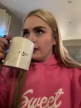 April Vance online show from 12/10/24, 06:01