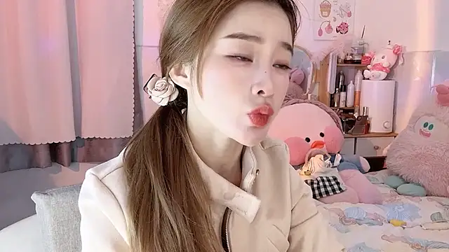 Carly 1 online show from 12/28/24, 09:42