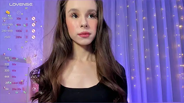 Snapshot of Minusvibe chatting on 12/27/24, 04:54 Minusvibe online show from 12/27/24, 04:54