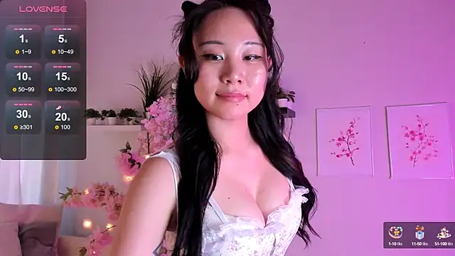 Snapshot of Inari_Okami_ chatting on 03/09/25, 06:17 Inari Okami  online show from 03/09/25, 06:17