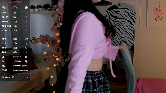 Snapshot of Inari_Okami_ chatting on 03/17/25, 05:56 Inari Okami  online show from 03/17/25, 05:56