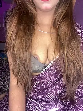 Diamond queeen online show from 12/21/25, 09:33