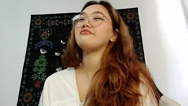 Jennatyan online show from 09/09/25, 06:02