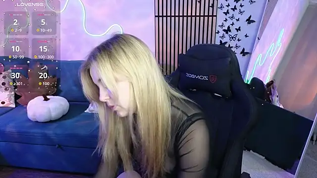 Mel Nelson online show from 11/07/25, 02:44