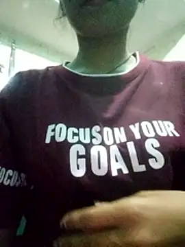 cute simmy0 online show from 03/11/26, 09:15