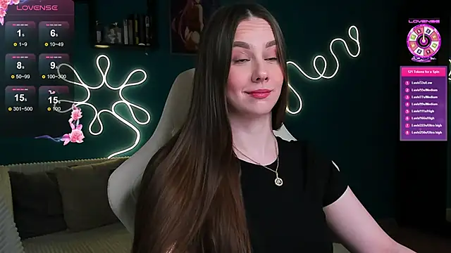 katie taylorr online show from 11/02/25, 10:12