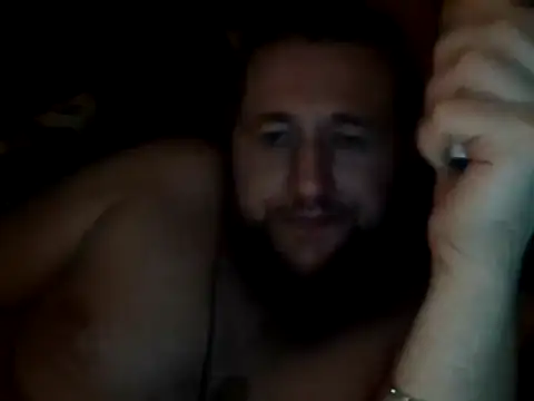 Snapshot of yukka4413 chatting on 01/06/25, 09:32 yukka4413 online show from 01/06/25, 09:32