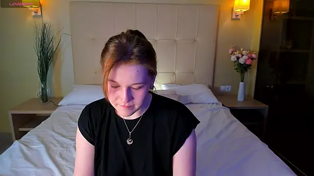 Colleen Blake online show from 10/20/25, 04:51