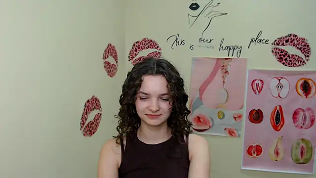 Snapshot of _SusieSu_ chatting on 01/27/25, 04:22 SusieSu online show from 01/27/25, 04:22