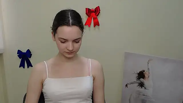 Snapshot of _SusieSu_ chatting on 02/09/25, 10:20 SusieSu online show from 02/09/25, 10:20