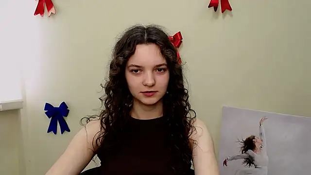 Snapshot of _SusieSu_ chatting on 02/16/25, 10:32 SusieSu online show from 02/16/25, 10:32