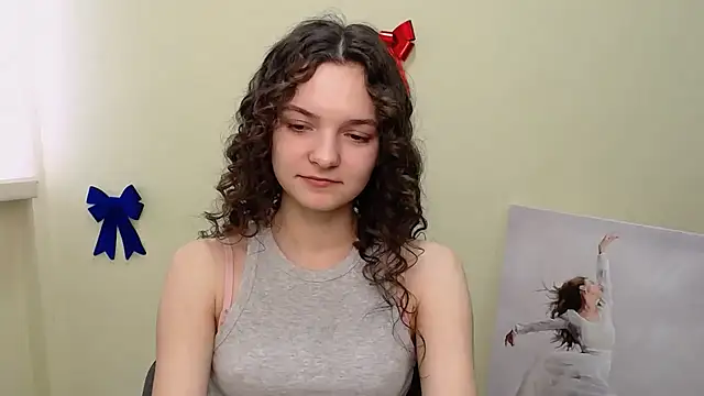 Snapshot of _SusieSu_ chatting on 02/22/25, 10:29 SusieSu online show from 02/22/25, 10:29