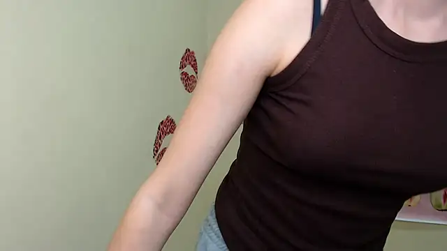 Snapshot of _SusieSu_ chatting on 02/25/25, 04:10 SusieSu online show from 02/25/25, 04:10