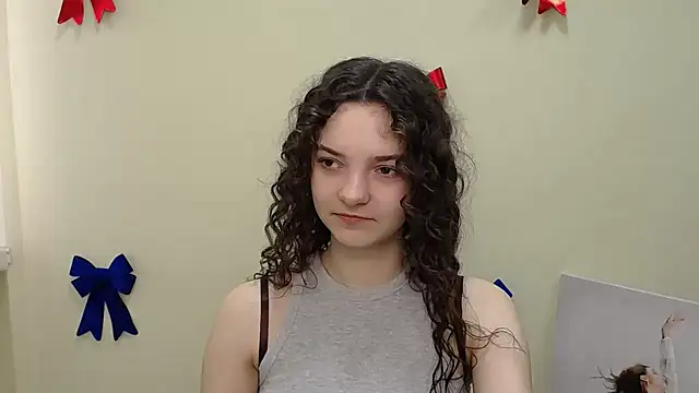 Snapshot of _SusieSu_ chatting on 03/04/25, 07:41 SusieSu online show from 03/04/25, 07:41