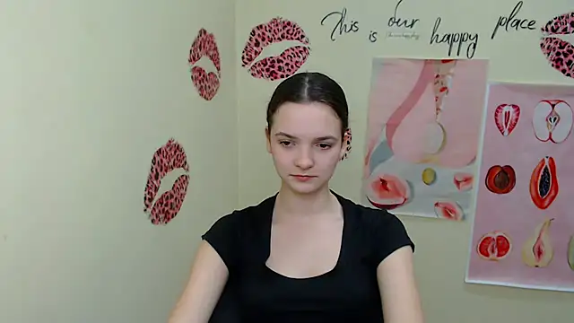 Snapshot of _SusieSu_ chatting on 03/17/25, 04:01 SusieSu online show from 03/17/25, 04:01