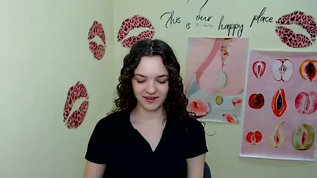 Snapshot of _SusieSu_ chatting on 03/19/25, 01:29 SusieSu online show from 03/19/25, 01:29