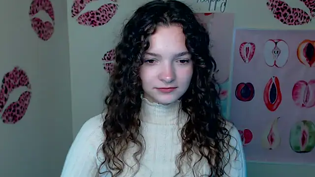 Snapshot of _SusieSu_ chatting on 10/15/25, 06:24 SusieSu online show from 10/15/25, 06:24