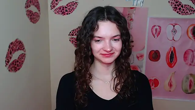 Snapshot of _SusieSu_ chatting on 01/06/26, 07:12 SusieSu online show from 01/06/26, 07:12