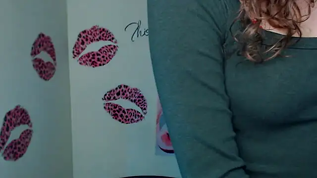 Snapshot of _SusieSu_ chatting on 01/13/26, 07:13 SusieSu online show from 01/13/26, 07:13