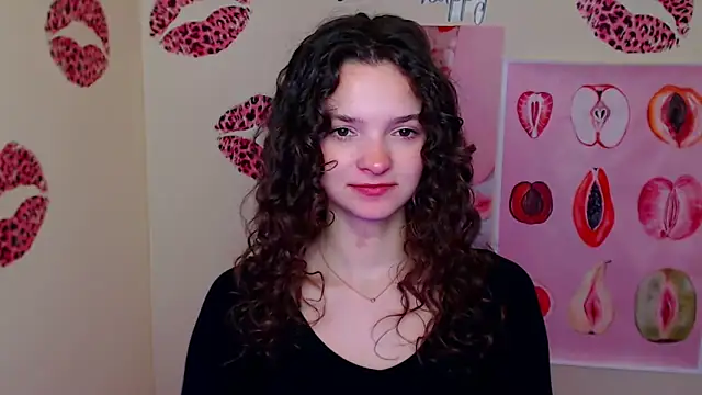 Snapshot of _SusieSu_ chatting on 02/17/26, 01:29 SusieSu online show from 02/17/26, 01:29