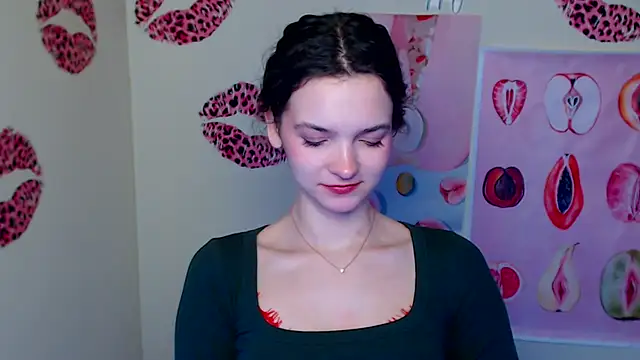 Snapshot of _SusieSu_ chatting on 03/03/26, 01:06 SusieSu online show from 03/03/26, 01:06