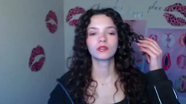  SusieSu  online show from 03/06/26, 07:05