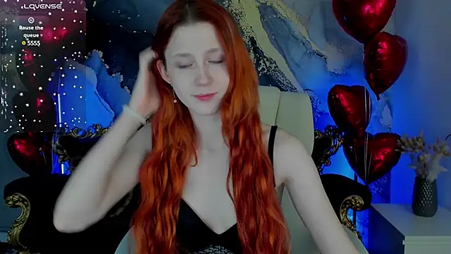 MagicLilu online show from 02/13/25, 08:45