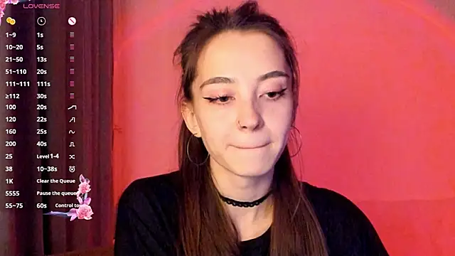 EvaBradley online show from 10/08/25, 06:27