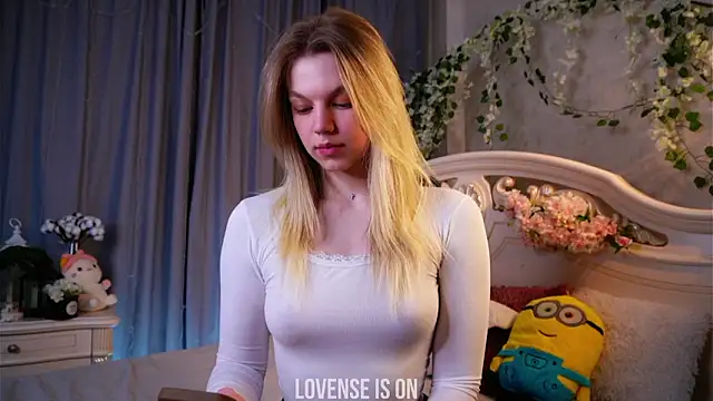 EdlinAlliston online show from 02/24/26, 03:43