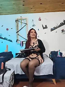 keila j online show from 06/01/26, 10:17