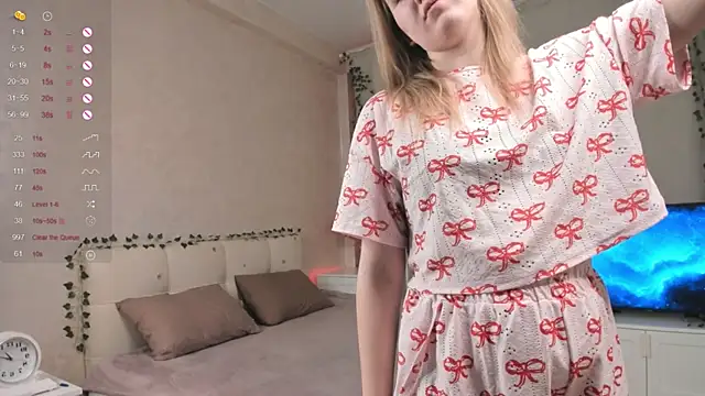 RexanneBlincoe online show from 12/15/24, 01:13