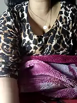 Anamika Kapoor online show from 12/21/24, 09:58