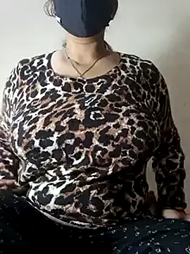 Anamika Kapoor online show from 12/22/24, 07:31