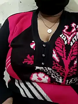 Anamika Kapoor online show from 01/03/25, 07:07