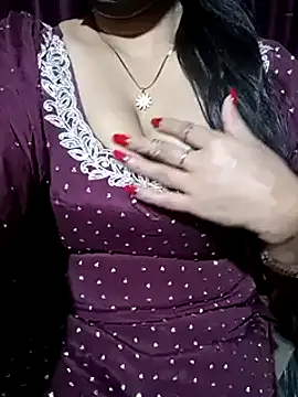 Anamika Kapoor online show from 02/28/25, 07:14